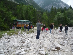 Traktor Fahrt in Scharnitz in Tirol
